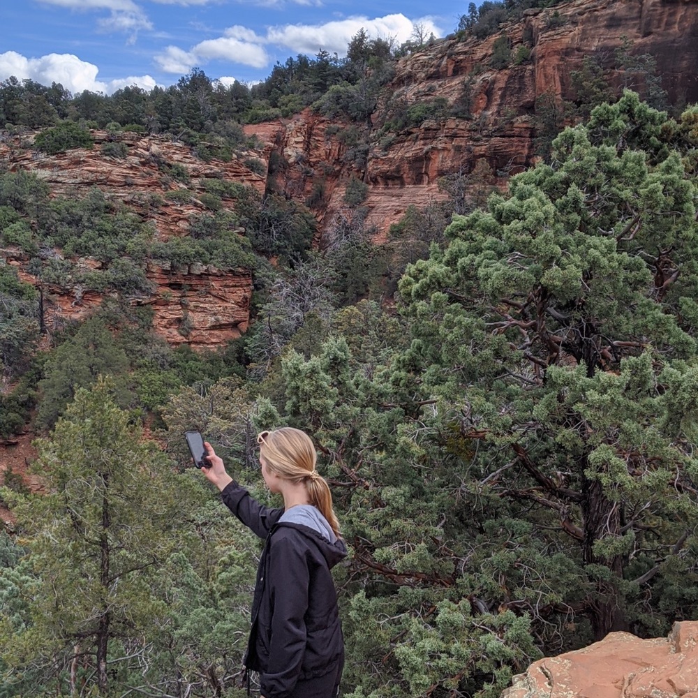 Meet your Posher, Emily